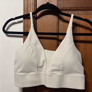 Old navy active cream crop top size M